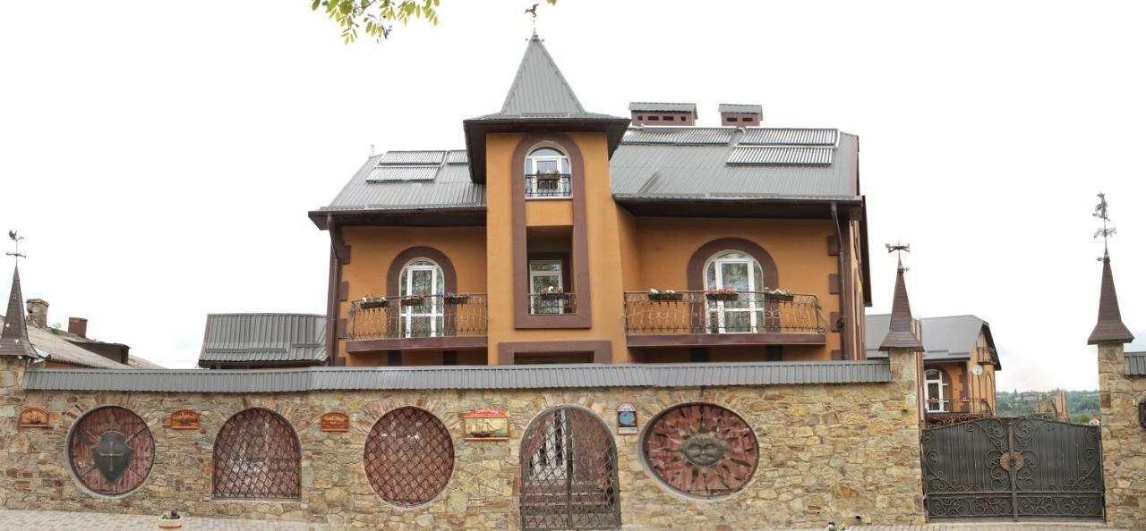 Sadyba Smotrytska Perlyna Kamenec Podolský Pokoj fotografie